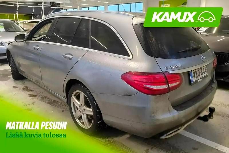 Käytetty Mercedes C220 Business 170 HP (125 kW) 2016 Hopea / harmaa Farmari