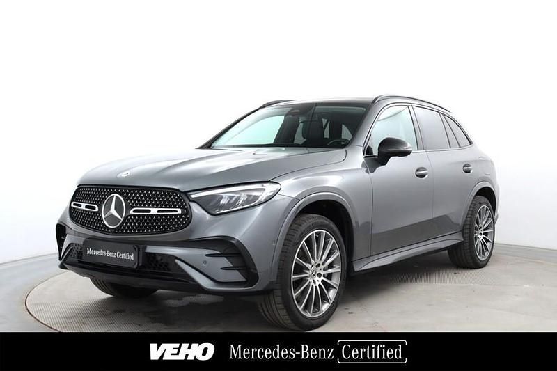 Harmaa Käytetty 2023 Mercedes GLC300e AMG Katumaasturi | 60 900 € (Hieman kallis) - Kuva 1/4