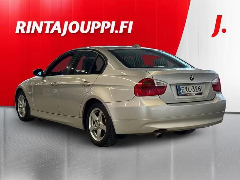 Käytetty BMW 320 150 HP (110 kW) 2005 Harmaa Sedan