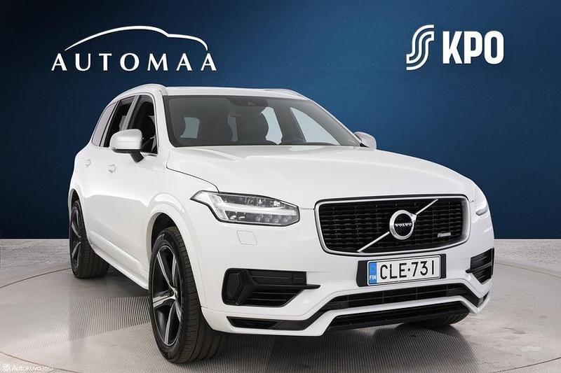 Käytetty Volvo XC90 R-Design 320 HP (235 kW) 2017 Valkoinen Katumaasturi