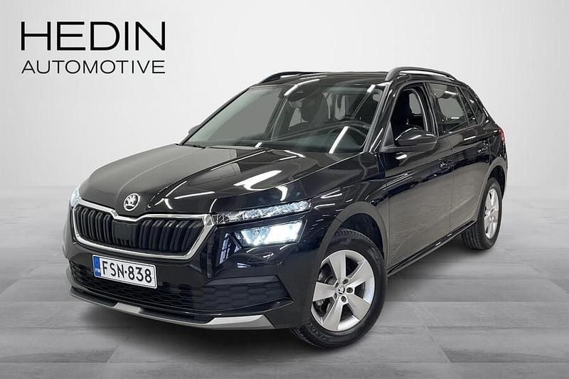 Musta Käytetty 2023 Skoda 110 R Ambition Viistoperä | 22 600 € (Perustarjous) - Kuva 1/4