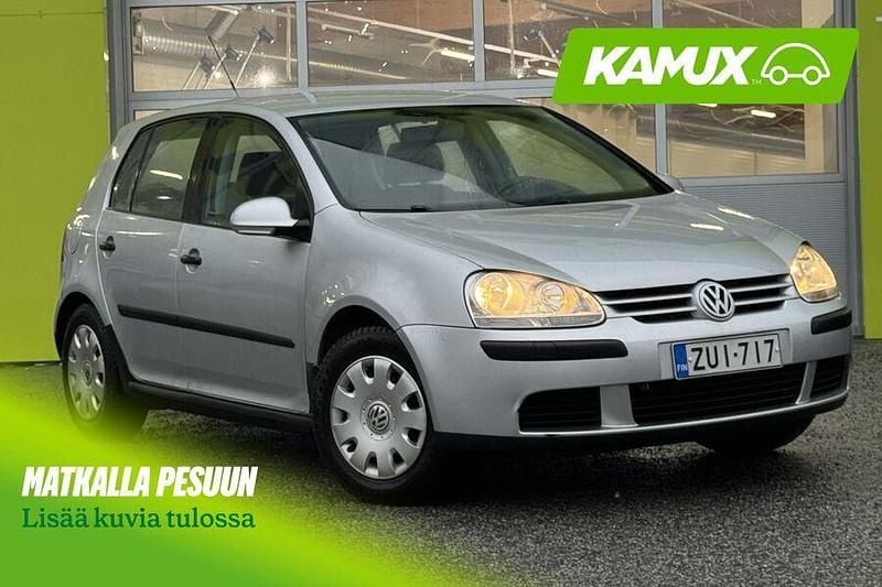 Hopea / harmaa Käytetty 2006 VW Golf V Comfortline Sedan | 4 490 € - Kuva 1/4