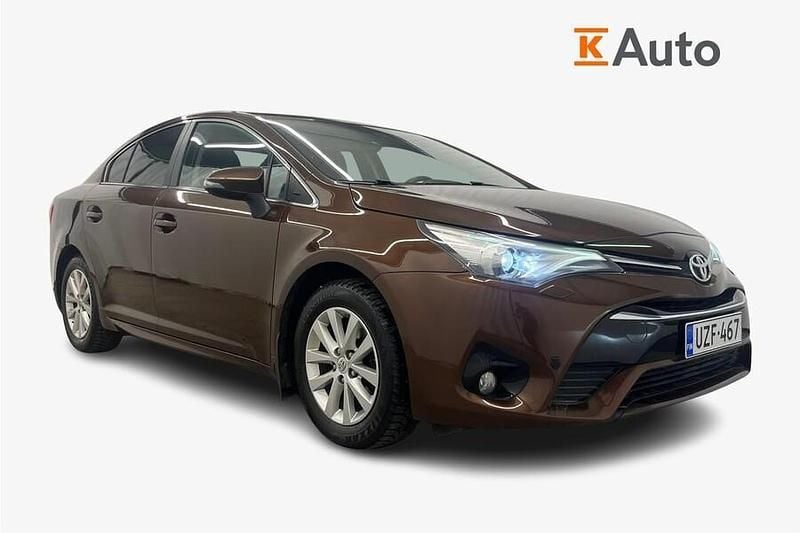 Käytetty Toyota Avensis Active 147 HP (108 kW) 2015 Sedan