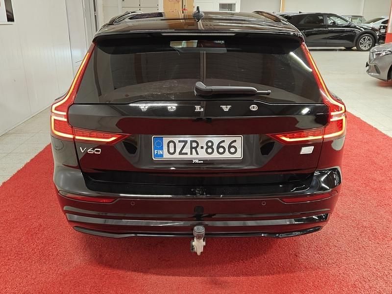 Käytetty Volvo V60 Performance 456 HP (335 kW) 2023 Farmari