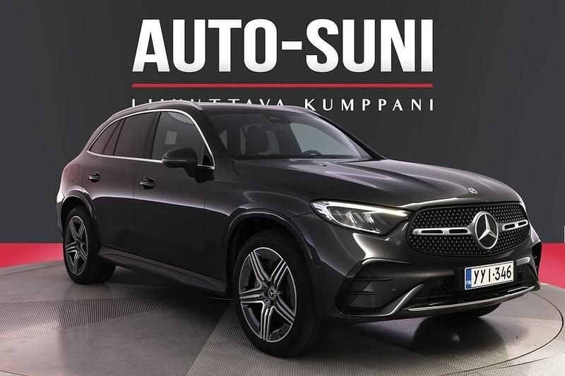 Käytetty 2023 Mercedes GLC300e AMG Katumaasturi | 57 900 € (Perustarjous) - Kuva 1/3