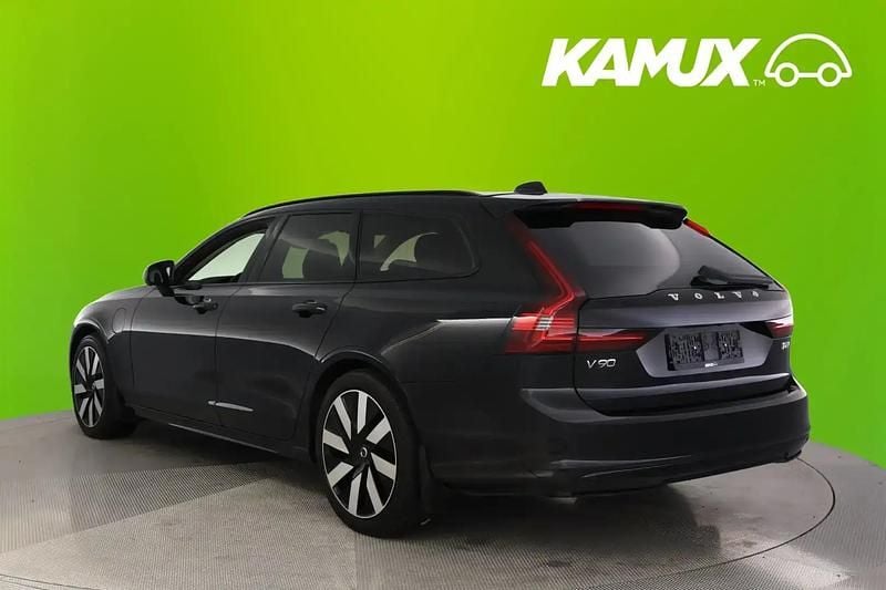 Käytetty Volvo V90 Plus 253 HP (186 kW) 2025 Musta Farmari
