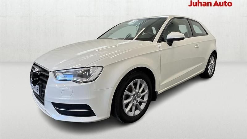 Valkoinen Käytetty 2013 Audi A3 Sportback Viistoperä | 6 990 € (Perustarjous) - Kuva 1/4