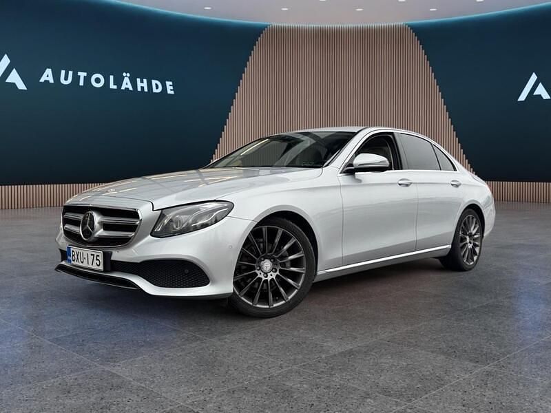 Käytetty 2016 Mercedes 220 Sedan | 26 870 € - Kuva 1/3