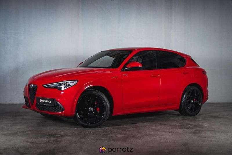 Käytetty Alfa Romeo Stelvio Veloce 209 HP (153 kW) 2020 Katumaasturi