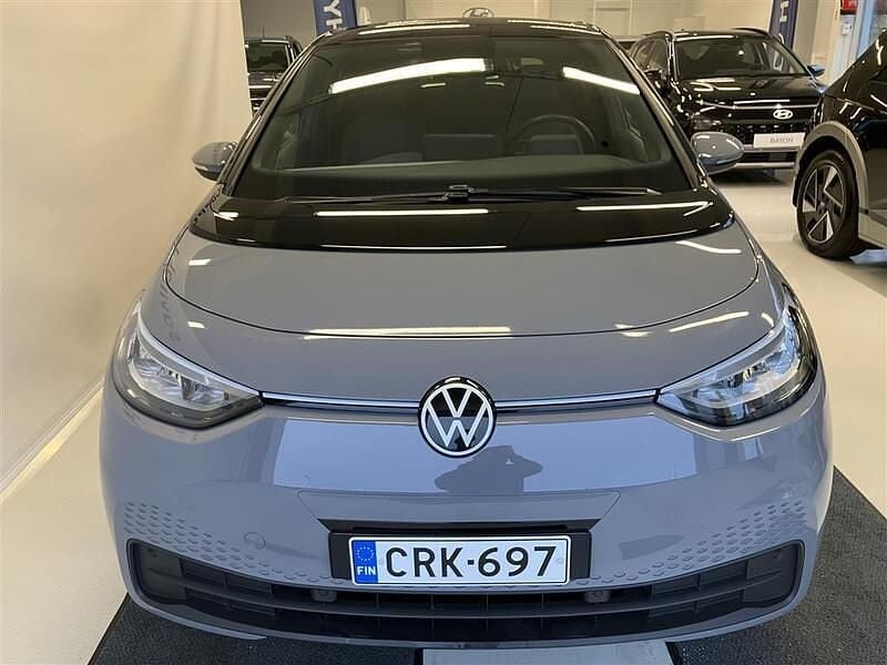 Käytetty VW ID.3 Pro Performance 150 kW (204 HP) 2023 Musta Viistoperä