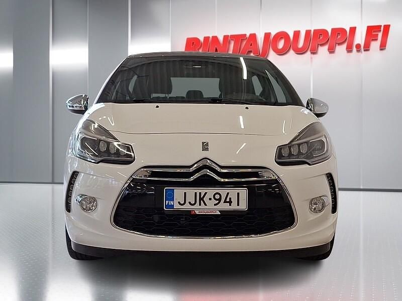 Käytetty Citroën DS3 So Chic 82 HP (60 kW) 2015 Viistoperä