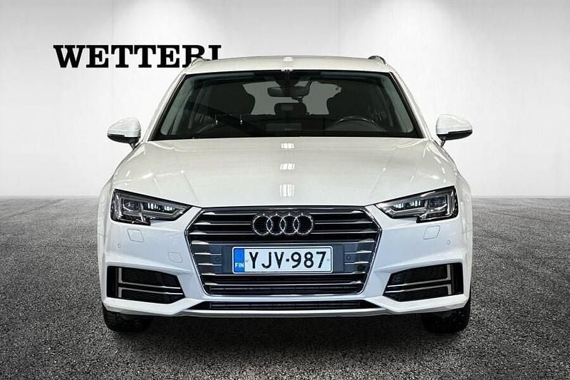 Käytetty Audi A4 Business 190 HP (139 kW) 2018 Valkoinen Farmari