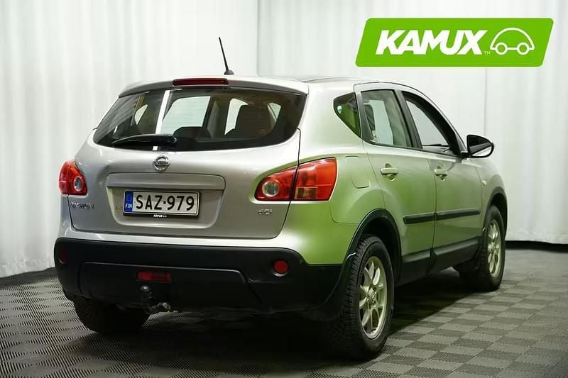 Käytetty Nissan Qashqai Acenta 150 HP (110 kW) 2008 Hopea / harmaa Katumaasturi