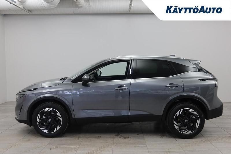 Käytetty Nissan Qashqai N-Connecta 158 HP (116 kW) 2024 Dark metal grey Katumaasturi