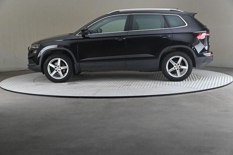 Käytetty Skoda Karoq Style 150 HP (110 kW) 2022 Katumaasturi
