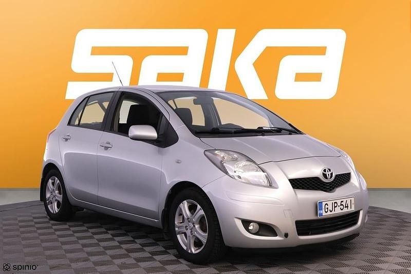 Käytetty 2011 Toyota Yaris Edition Viistoperä | 6 890 € (Perustarjous) - Kuva 1/3