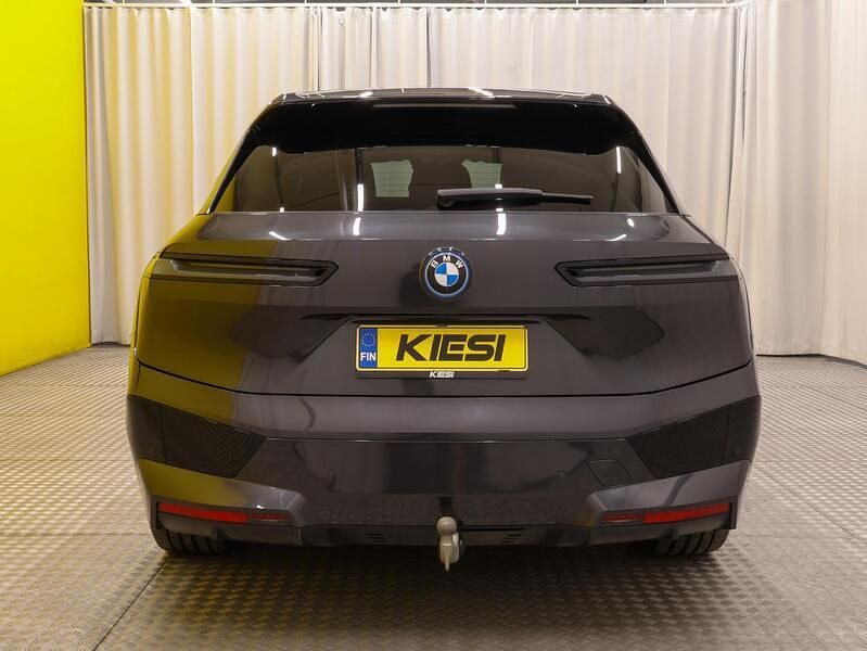 Käytetty BMW iX Comfort Edition 385 kW (524 HP) 2023 Katumaasturi