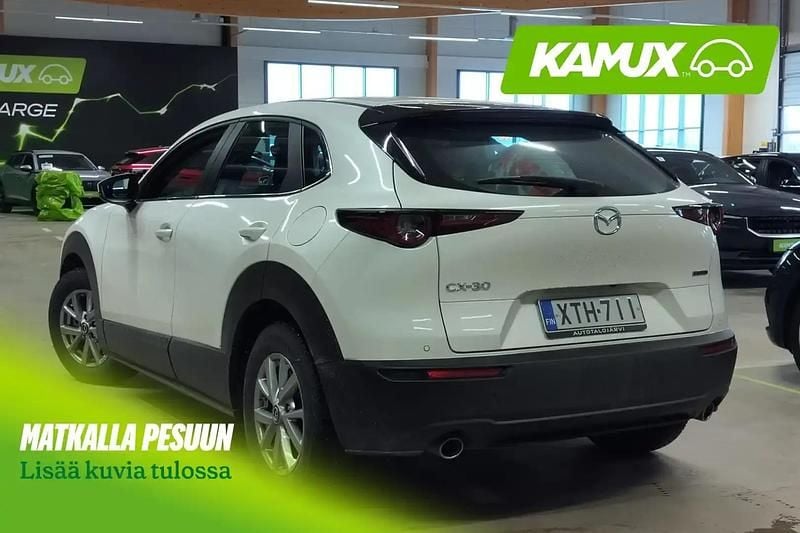 Käytetty Mazda CX-30 Center-Line 140 HP (102 kW) 2025 Valkoinen Katumaasturi