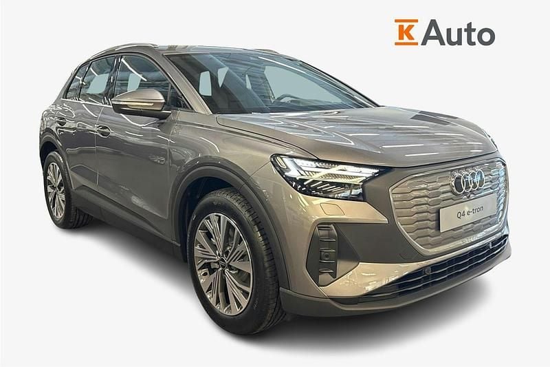 Met. harmaa Uusi 2026 Audi Q4 e-tron Katumaasturi | 55 810 € (Perustarjous) - Kuva 1/4