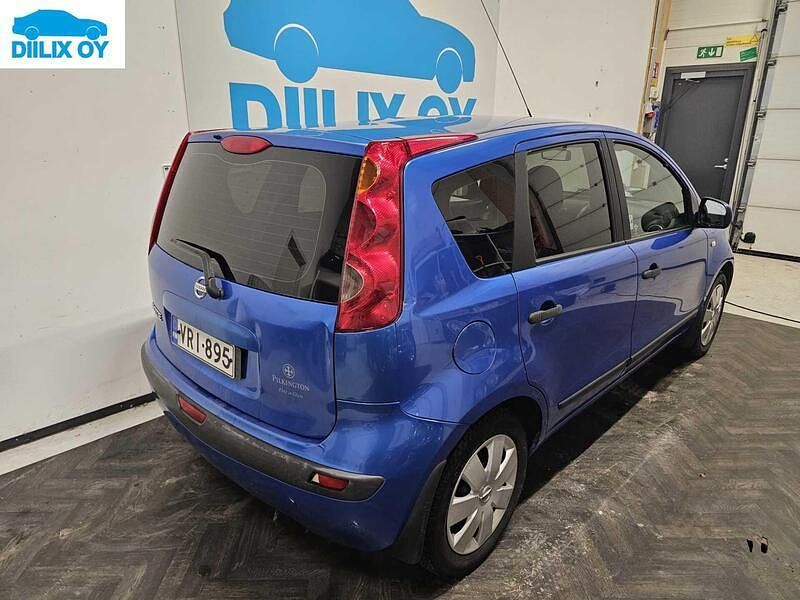 Käytetty Nissan Note 88 HP (64 kW) 2006 Katumaasturi