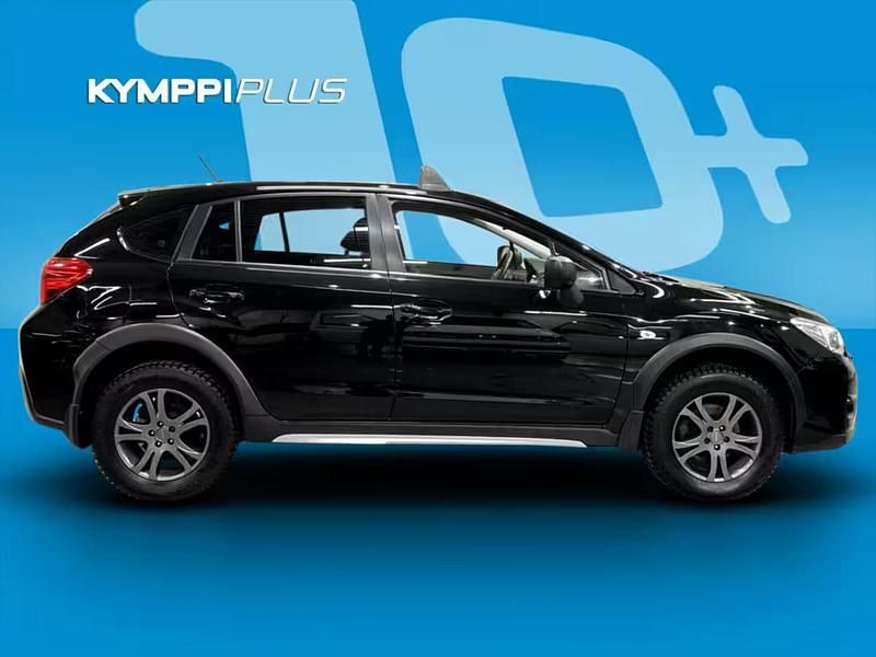 Käytetty Subaru XV 147 HP (108 kW) 2015 Musta Katumaasturi