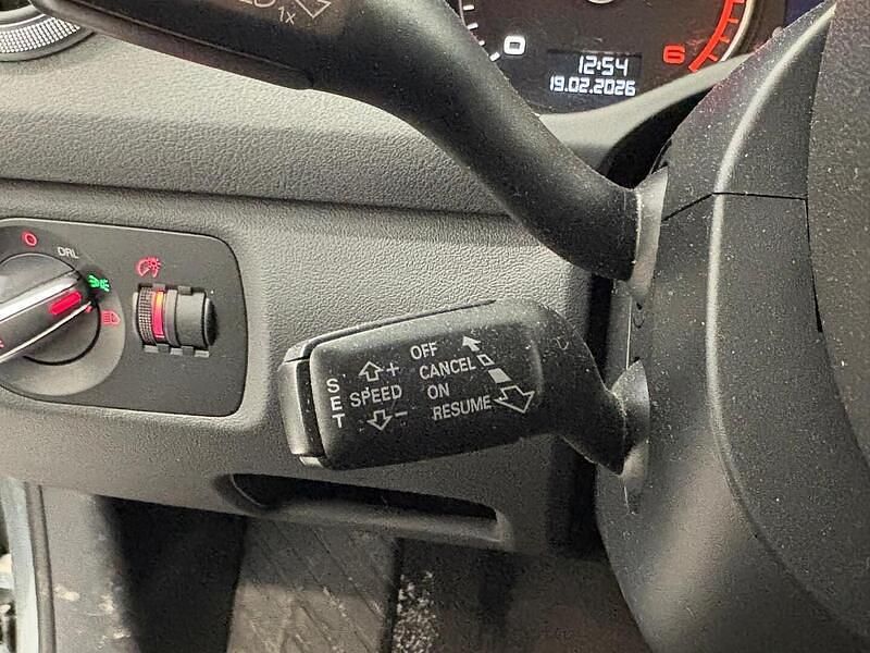 Käytetty Audi A3 Sportback Attraction 105 HP (77 kW) 2010 Viistoperä