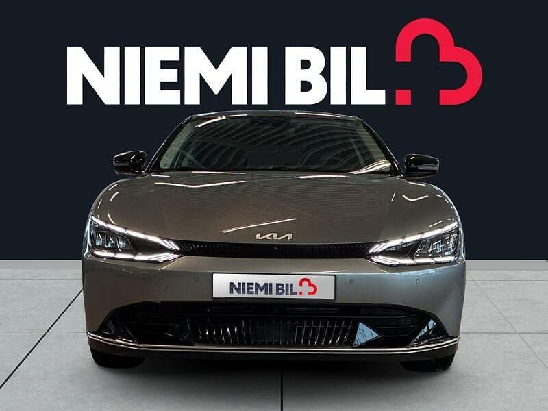 Käytetty Kia EV6 2022 Katumaasturi