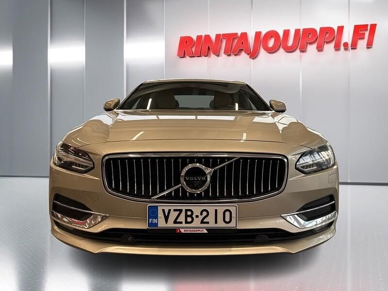 Käytetty Volvo S90 Inscription 235 HP (172 kW) 2016 Sedan