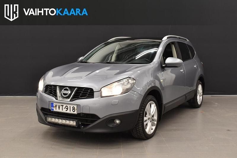 Käytetty 2010 Nissan Qashqai +2 Acenta Katumaasturi | 7 400 € (Perustarjous) - Kuva 1/2