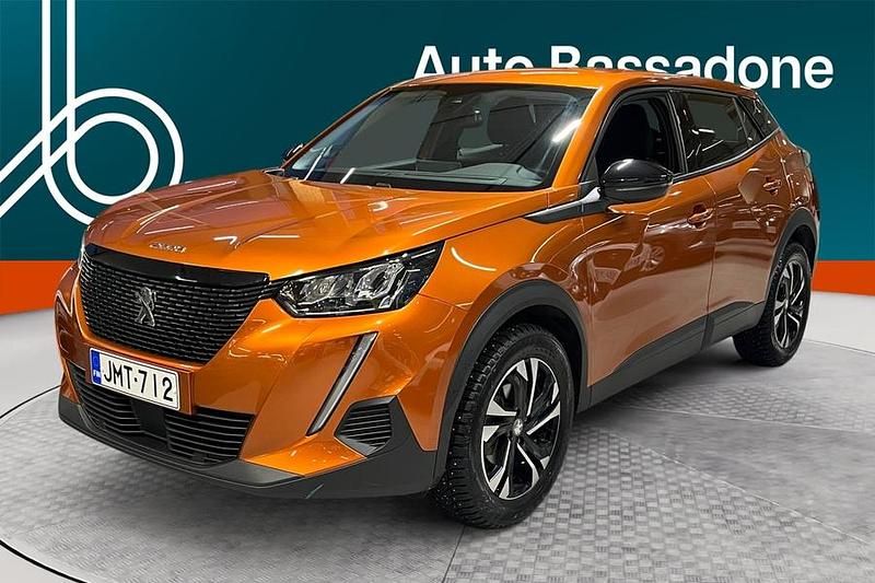 Käytetty Peugeot 2008 Active 131 HP (96 kW) 2022 Katumaasturi