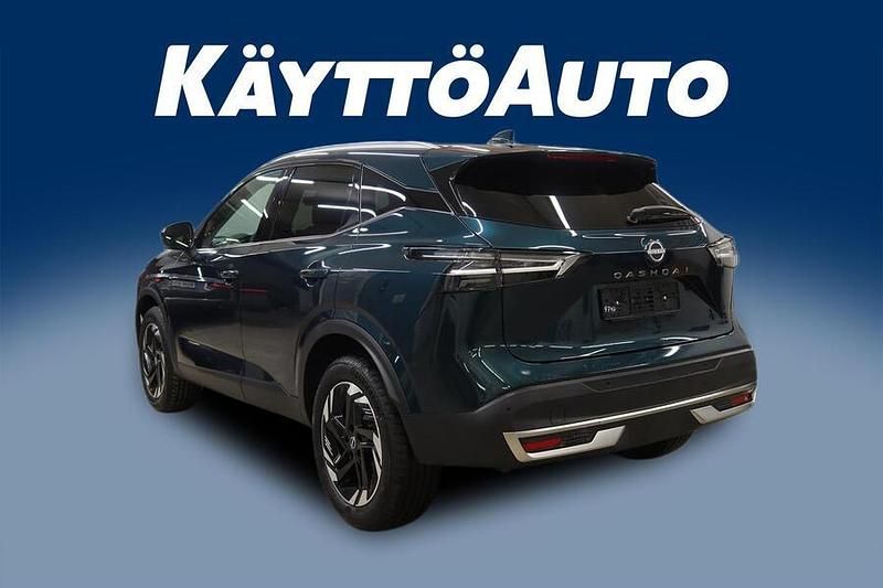 Käytetty Nissan Qashqai N-Connecta 158 HP (116 kW) 2024 Katumaasturi