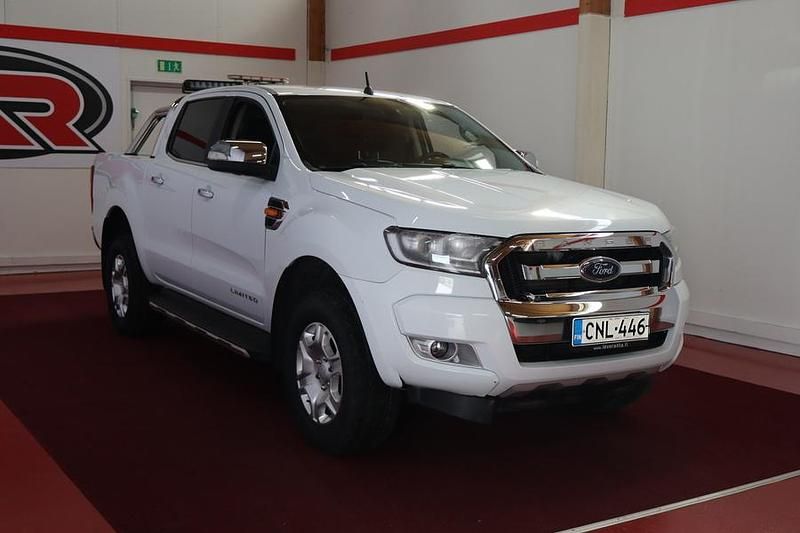 Käytetty Ford Ranger Limited 160 HP (117 kW) 2018 Nouto