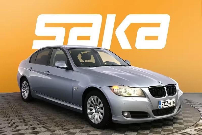 Käytetty BMW 320 177 HP (130 kW) 2009 Sedan