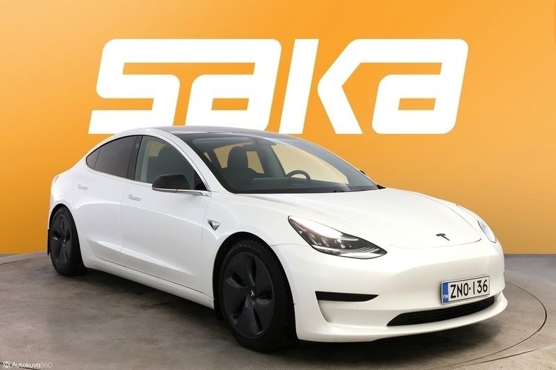 Valkoinen Käytetty 2020 Tesla Model 3 Standard Range Plus Sedan | 23 490 € (Perustarjous) - Kuva 1/3