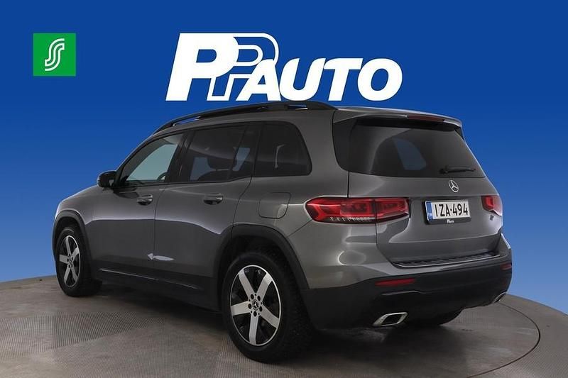 Käytetty Mercedes GLB180 Business 116 HP (85 kW) 2021 Harmaa Katumaasturi