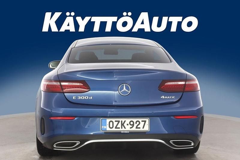 Käytetty Mercedes E300 AMG 265 HP (194 kW) 2022 Sininen Coupe - kaksiovinen