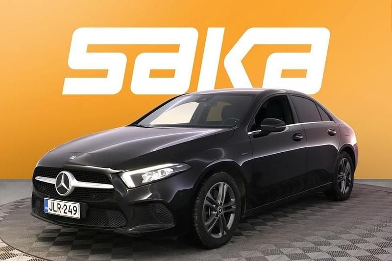 Käytetty Mercedes A250 Business 218 HP (160 kW) 2020 Sedan