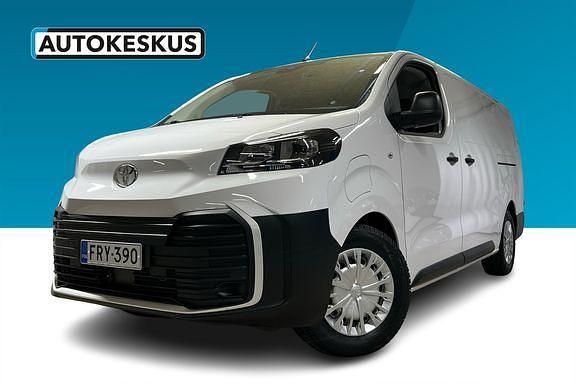 Käytetty Toyota Proace Comfort 100 kW (136 HP) 2024 Epr / ft Tila-auto