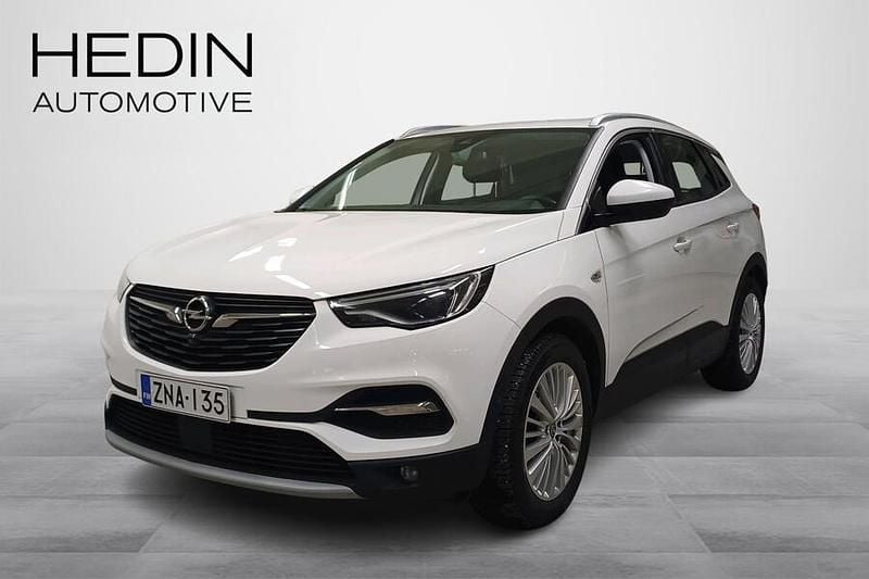 Käytetty Opel Grandland X Innovation 131 HP (96 kW) 2020 Katumaasturi