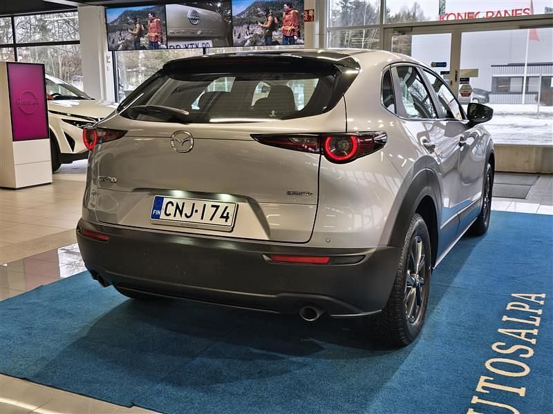 Käytetty Mazda CX-30 Optimum 150 HP (110 kW) 2023 Hopea Katumaasturi
