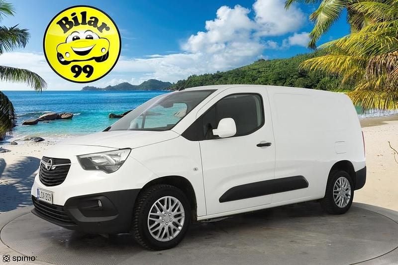 Käytetty Opel Combo Enjoy 102 HP (75 kW) 2019 Tila-auto