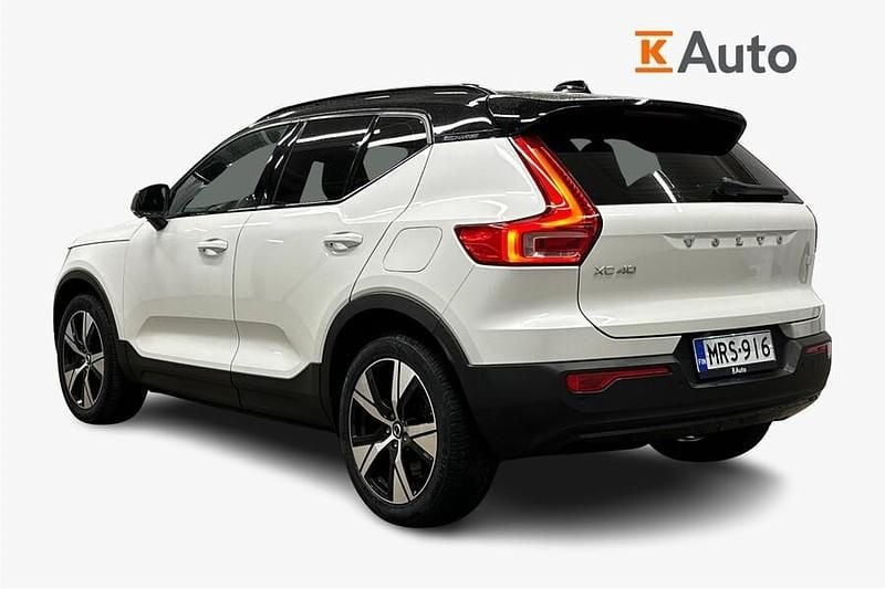 Käytetty Volvo XC40 Pro 300 kW (408 HP) 2022 Valkoinen Katumaasturi