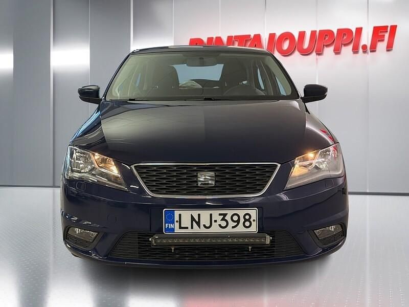 Käytetty Seat Toledo Reference 90 HP (66 kW) 2016 Viistoperä