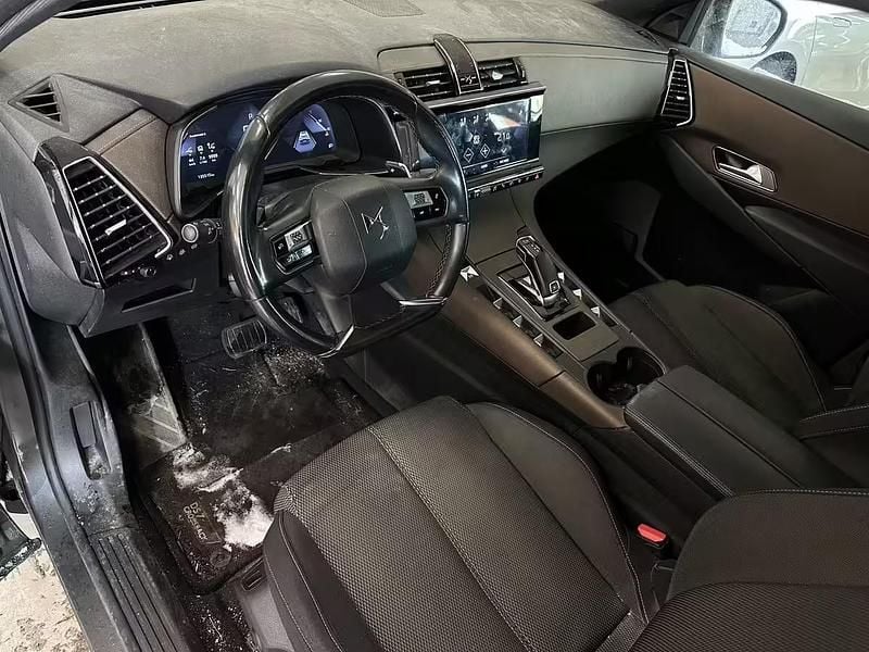 Käytetty DS Automobiles DS7 Crossback So Chic 181 HP (133 kW) 2019 Katumaasturi