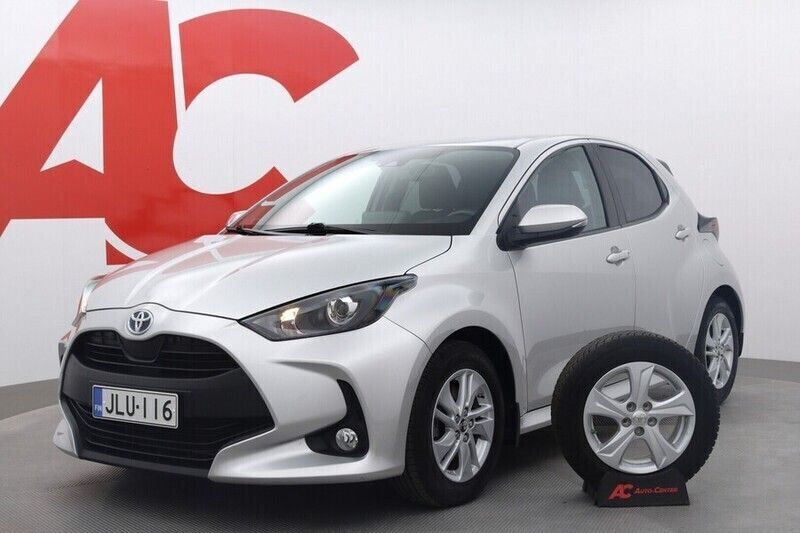 Hopea Käytetty 2020 Toyota Yaris Hybrid Active Viistoperä | 18 590 € (Perustarjous) - Kuva 1/4