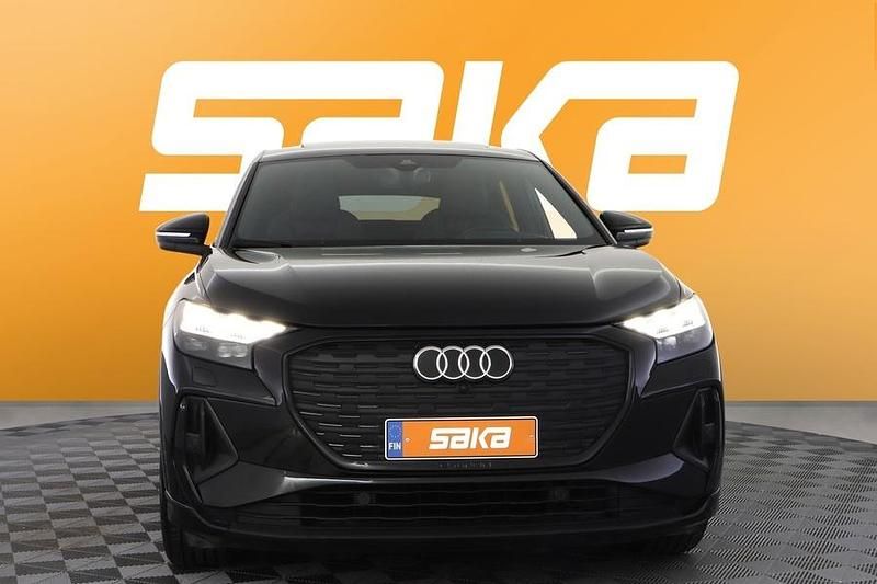 Käytetty Audi Q4 Sportback e-tron S-Line 194 kW (265 HP) 2022 Katumaasturi