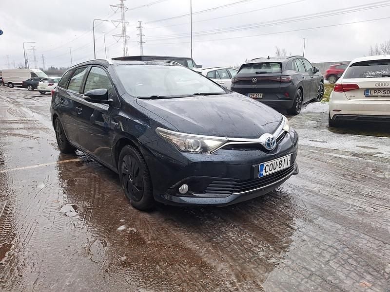 Musta Käytetty 2017 Toyota Auris Touring Sports Active Farmari | 13 900 € (Hyvä tarjous) - Kuva 1/4