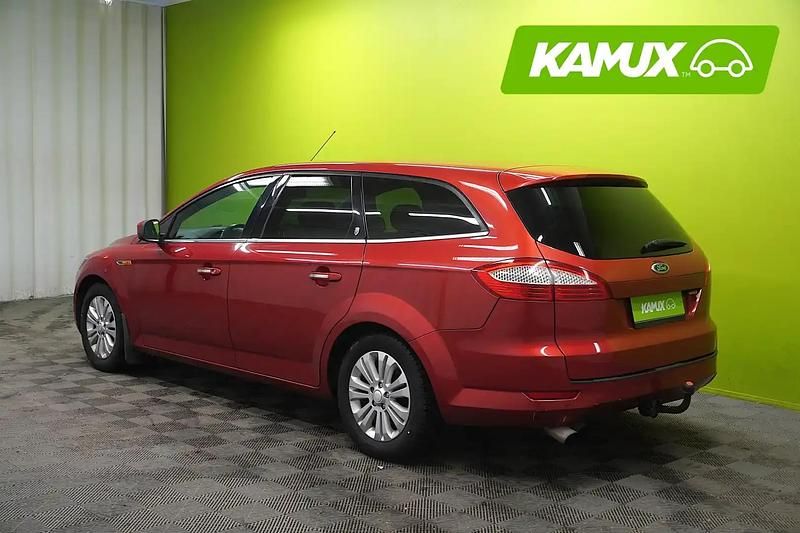 Käytetty Ford Mondeo 145 HP (106 kW) 2007 Punainen Farmari