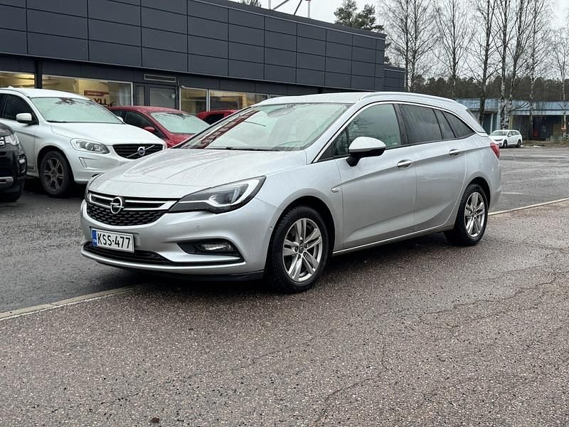 Käytetty 2017 Opel Astra Innovation Farmari | 11 900 € (Perustarjous) - Kuva 1/3
