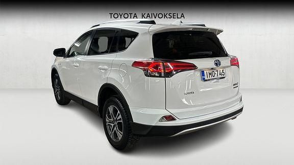 Käytetty Toyota RAV4 Active 153 HP (112 kW) 2016 Valkoinen Katumaasturi